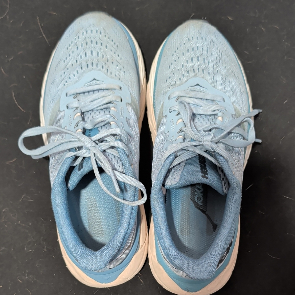 Hoka One One Arahi 5 Light Blue Sneakers